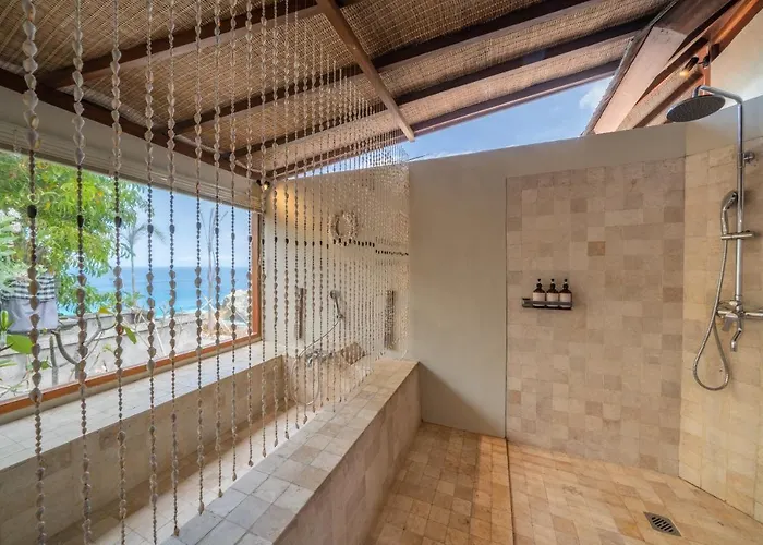 Ora Avia Blue Lagoon منتجع 4*