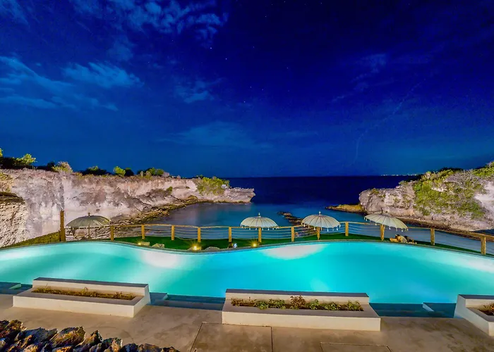 Ora Avia Blue Lagoon منتجع