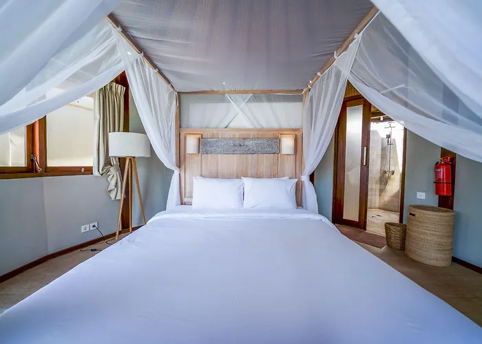 Ora Avia Blue Lagoon 4* 蓝梦岛