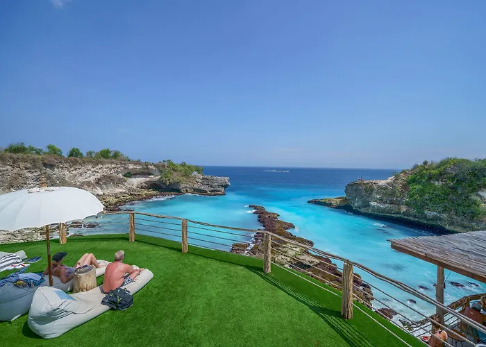 Ora Avia Blue Lagoon 度假村 4*