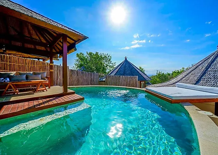 Resort Ora Avia Blue Lagoon
