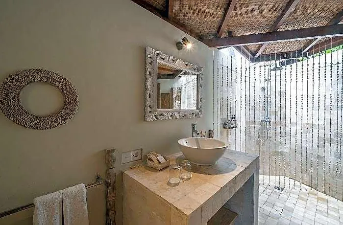Ora Avia Blue Lagoon Resort Nusa Lembongan