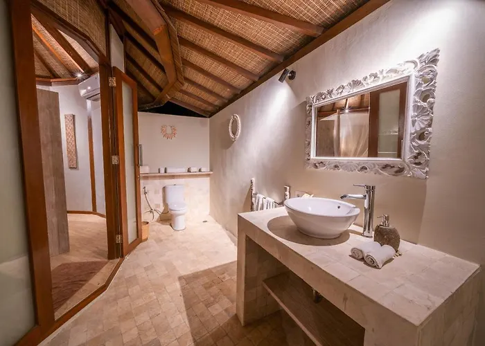 Ora Avia Blue Lagoon 4* 蓝梦岛